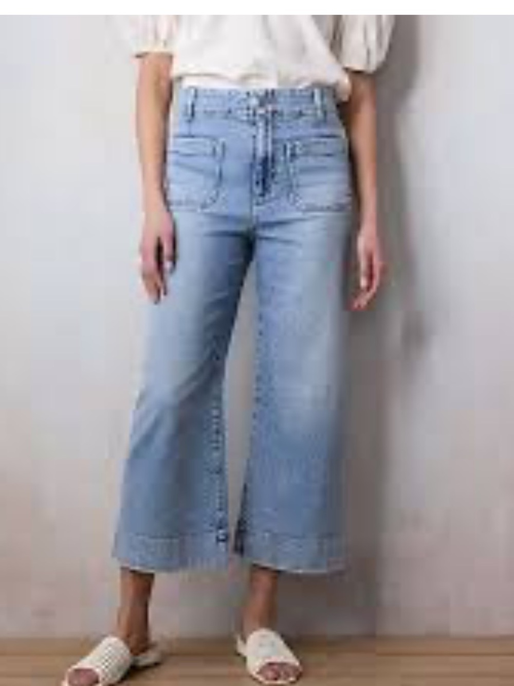 LC Lauren Conrad Light Wash Wide-Leg Cropped Jeans
